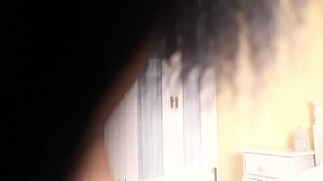 suzysuza online show from March 11, 11:10 pm