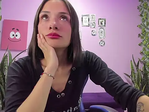 Snapshot of Tammy_Thompson_ chatting on November 10, 1:49 pm Tammy Thompson online show from November 10, 1:49 pm