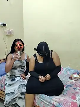 Snapshot of Hot_modal chatting on May 21, 6:05 pm Hot modal online show from May 21, 6:05 pm