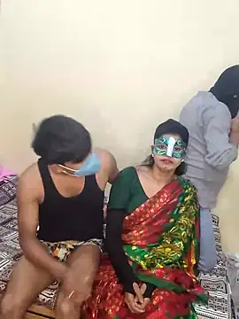 Hot modal online show from February 5, 4:47 pm