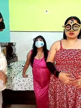 Hot modal online show from November 12, 4:44 pm