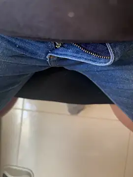 Snapshot of vergeta19 chatting on November 4, 2:32 pm vergeta19 online show from November 4, 2:32 pm