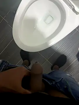 Snapshot of vergeta19 chatting on November 10, 9:09 pm vergeta19 online show from November 10, 9:09 pm