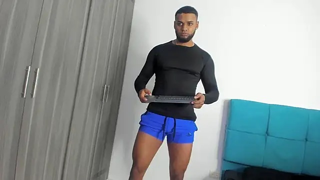 Snapshot of miky_xxx chatting on October 8, 3:08 am miky xxx online show from October 8, 3:08 am
