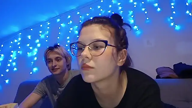 LaVostraDorothy online show from March 31, 8:44 pm