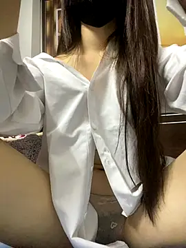 Snapshot of Leyleisanmay chatting on November 5, 2:53 pm Leyleisanmay online show from November 5, 2:53 pm