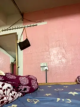 Snapshot of Leyleisanmay chatting on October 1, 4:33 pm Leyleisanmay online show from October 1, 4:33 pm