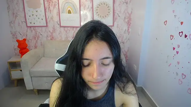 Snapshot of Kylie_ch1 chatting on November 8, 4:21 pm Kylie ch1 online show from November 8, 4:21 pm