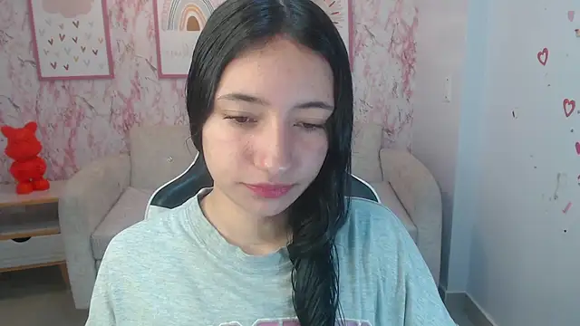 Snapshot of Kylie_ch1 chatting on November 9, 12:09 pm Kylie ch1 online show from November 9, 12:09 pm