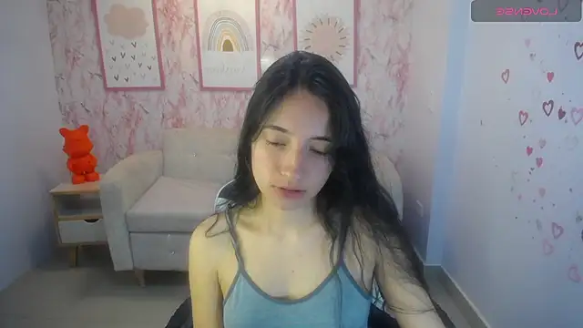 Snapshot of Kylie_ch1 chatting on October 8, 11:01 am Kylie ch1 online show from October 8, 11:01 am