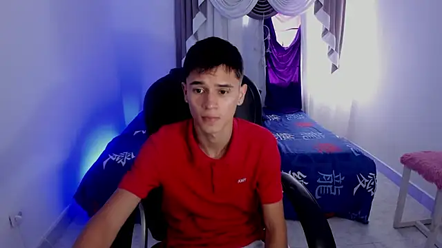 Aron Boyy online show from October 1, 8:13 pm