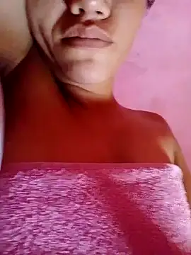 chiquitaputa online show from March 28, 5:36 pm