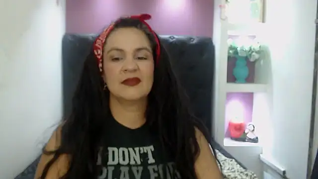 FunnyMatureXxX online show from January 15, 9:51 pm