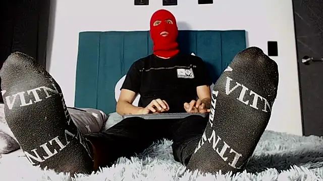 Snapshot of Warmteam777 chatting on October 8, 4:14 am Warmteam777 online show from October 8, 4:14 am