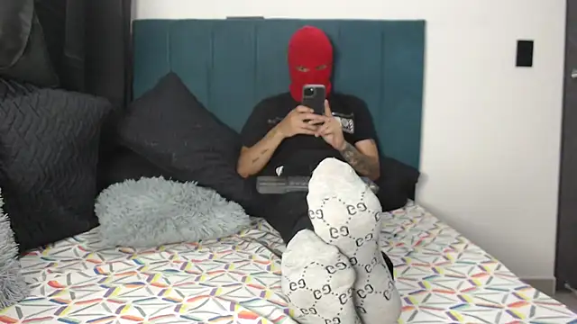 Snapshot of Warmteam777 chatting on September 27, 12:28 am Warmteam777 online show from September 27, 12:28 am