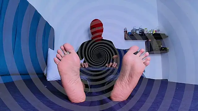 Snapshot of Warmteam777 chatting on November 9, 4:33 pm Warmteam777 online show from November 9, 4:33 pm