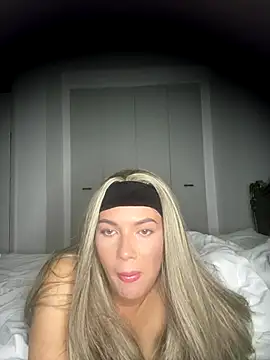 little lola x online show from October 21, 10:09 pm