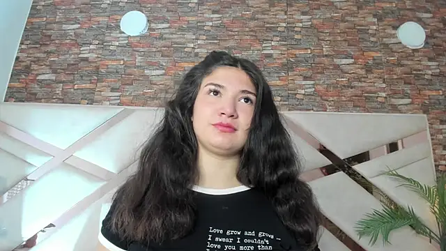 Valery Brand online show from February 10, 12:15 pm