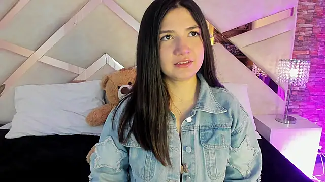 Snapshot of Valery_Brand chatting on November 4, 11:36 am Valery Brand online show from November 4, 11:36 am