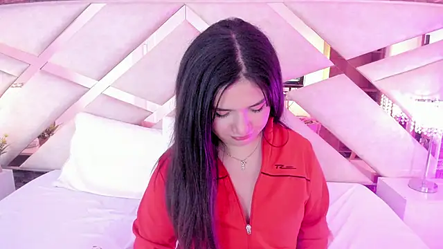 Snapshot of Valery_Brand chatting on October 10, 12:17 pm Valery Brand online show from October 10, 12:17 pm