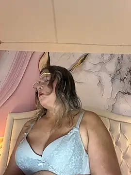 Lucy Milf 474 online show from March 13, 12:10 pm