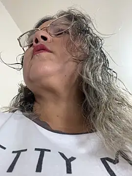 Lucy Milf 474 online show from March 20, 12:06 pm