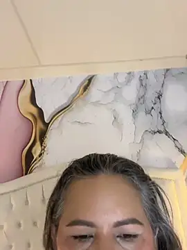 Lucy Milf 474 online show from May 4, 12:19 pm