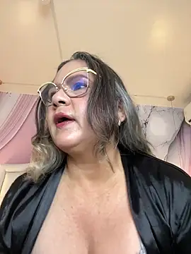 Lucy Milf 474 online show from May 30, 11:49 am