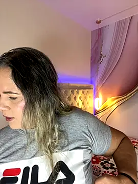 Lucy Milf 474 online show from September 29, 12:11 pm