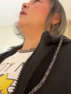 Lucy Milf 474 online show from April 14, 12:10 pm