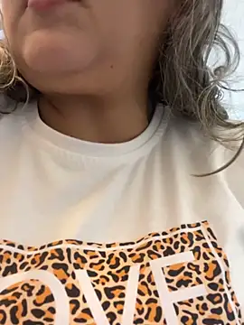 Lucy Milf 474 online show from April 9, 11:49 am