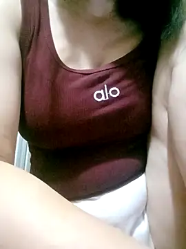 Surrilove online show from April 10, 1:18 pm