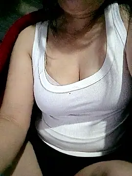 Surrilove online show from January 10, 4:02 pm