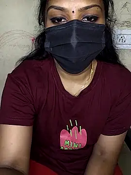Snapshot of Tamil_Attitude_queen chatting on October 2, 7:06 pm Tamil Attitude queen online show from October 2, 7:06 pm