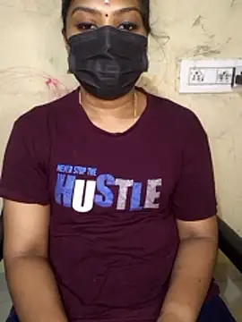 Snapshot of Tamil_Attitude_queen chatting on October 17, 7:37 pm Tamil Attitude queen online show from October 17, 7:37 pm