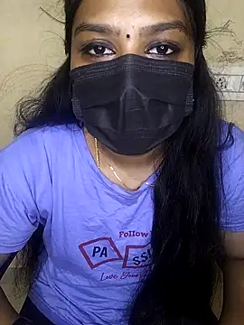 Snapshot of Tamil_Attitude_queen chatting on September 21, 6:46 pm Tamil Attitude queen online show from September 21, 6:46 pm