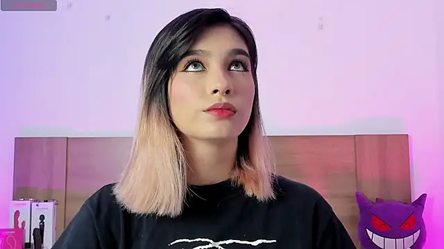 Akatsumi  online show from November 18, 8:56 pm