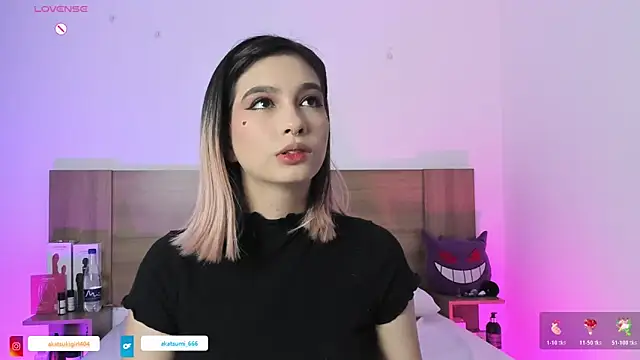 Akatsumi  online show from November 15, 2:32 pm