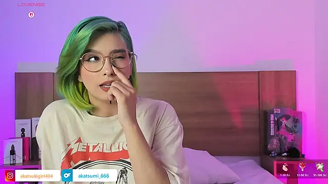 Akatsumi  online show from January 9, 4:03 pm