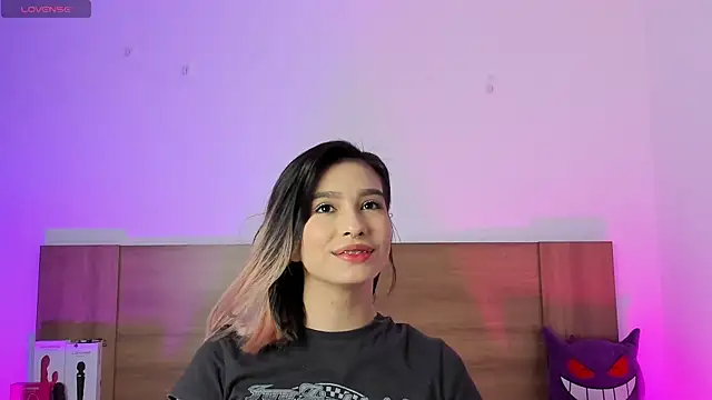 Akatsumi  online show from December 3, 9:14 pm