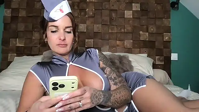 AmyStone   online show from March 25, 5:56 pm