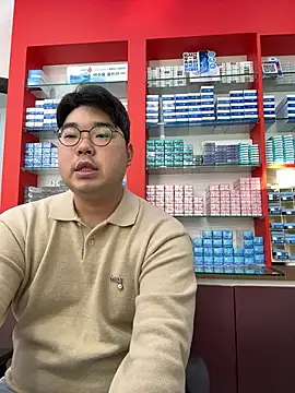 Snapshot of gayfucuxuc chatting on November 26, 1:05 am gayfucuxuc online show from November 26, 1:05 am