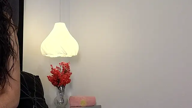 Calipso Parisi online show from November 24, 1:00 pm