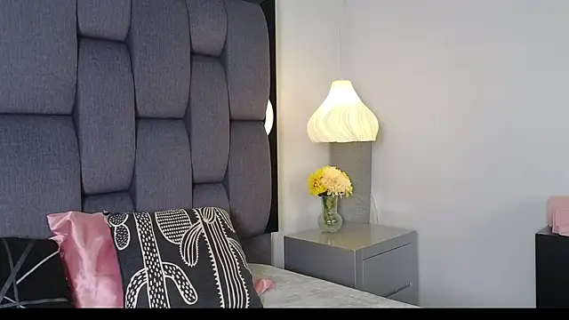Calipso Parisi online show from June 10, 2:51 pm