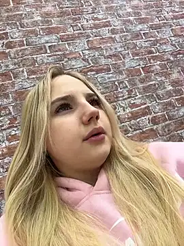 Sky Cutie online show from January 17, 3:43 am