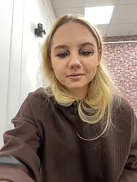 Sky Cutie online show from October 31, 5:04 am