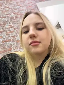 Sky Cutie online show from January 11, 4:19 am