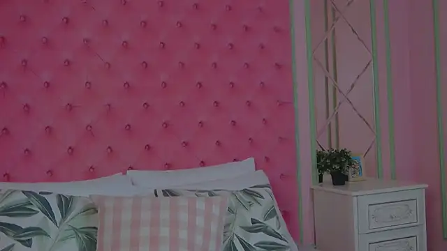 Sky Cutie online show from November 7, 4:39 am