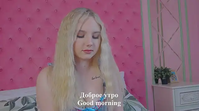 Sky Cutie online show from October 13, 4:58 am