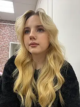 Sky Cutie online show from January 8, 4:29 am